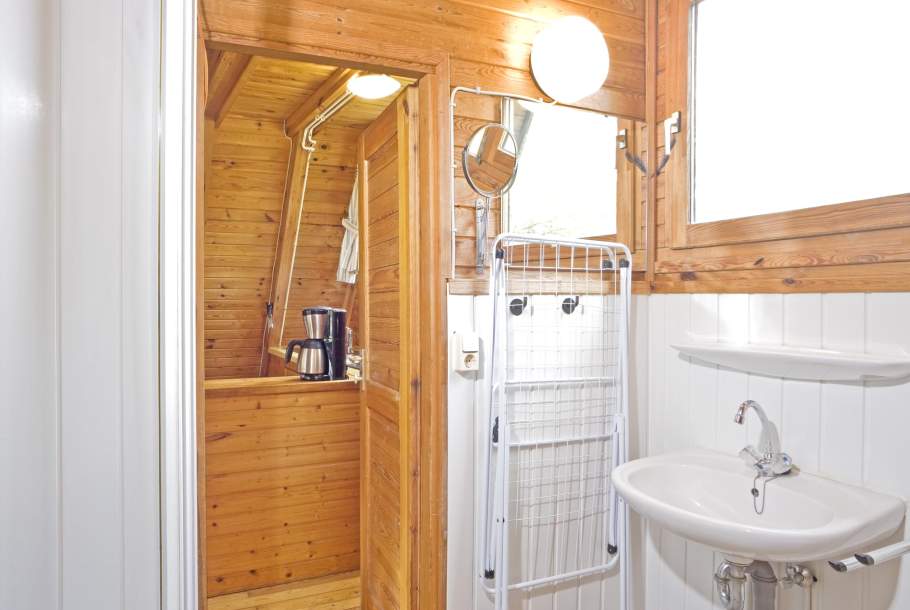 Foto von dem Badezimmer im Nurdachhaus 379.