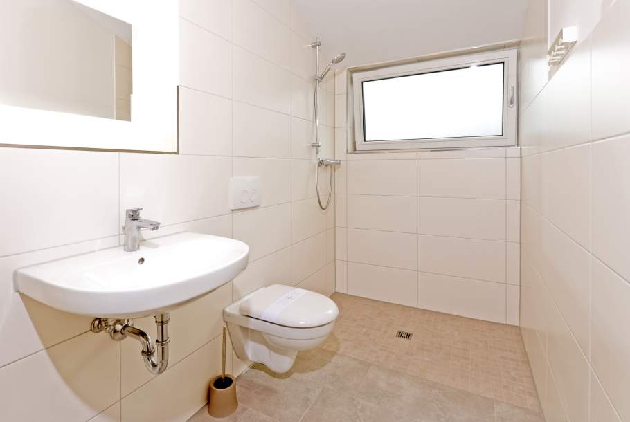 Foto von dem Duschbad in der Seewohnung 414.