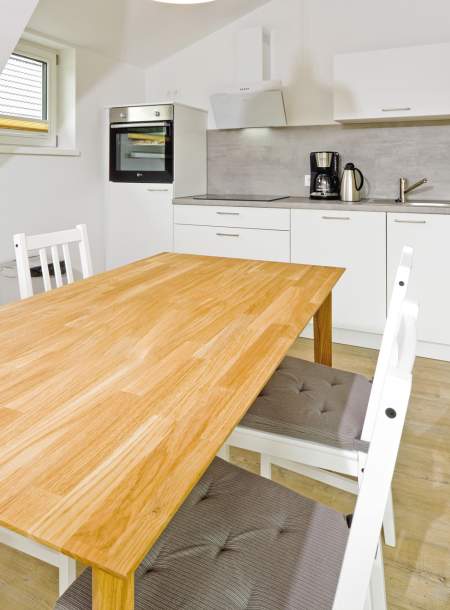 Foto von der Küche in der Seewohnung 414.