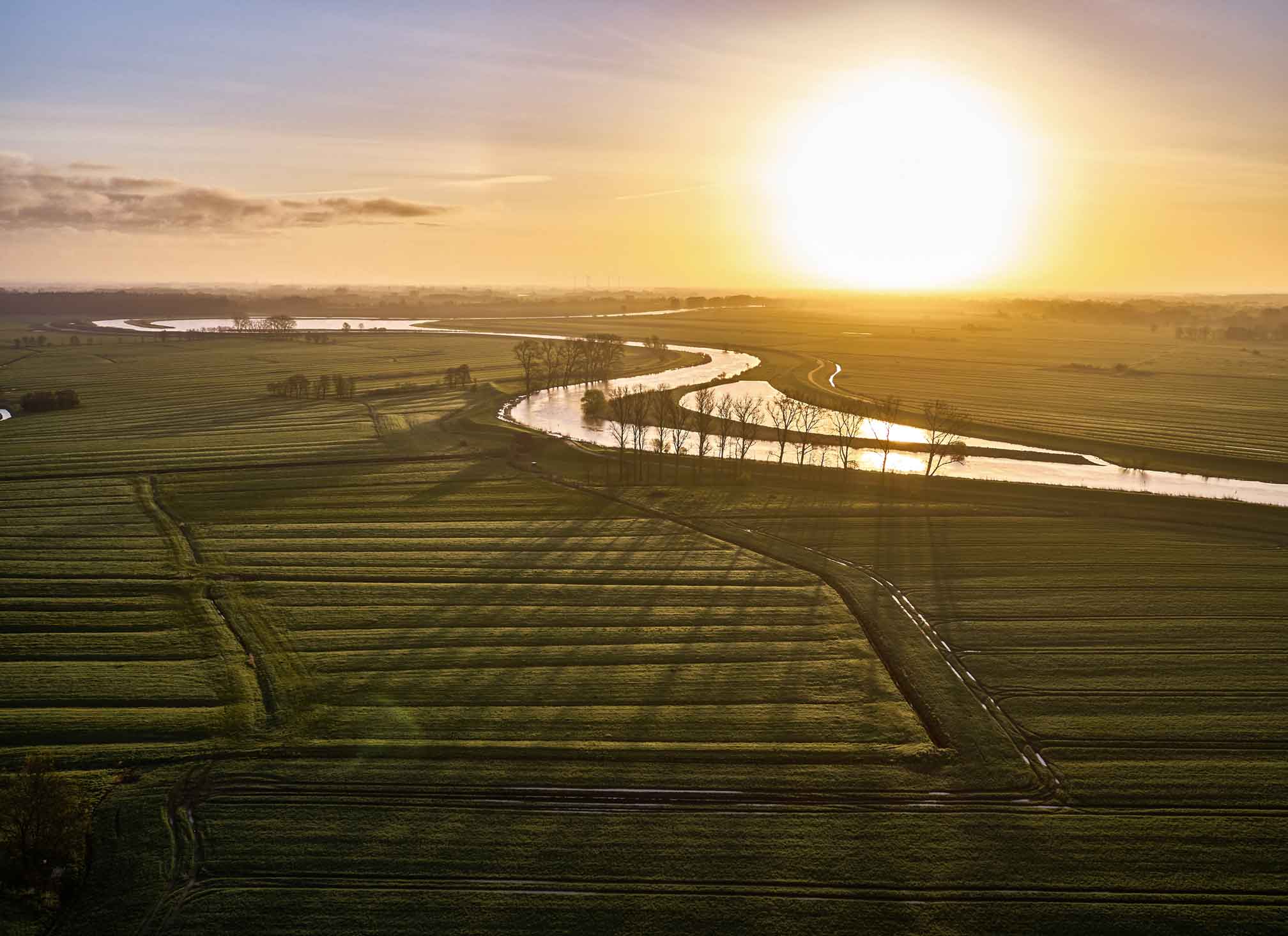Sonnenuntergang über den Weiten des Ostelandes