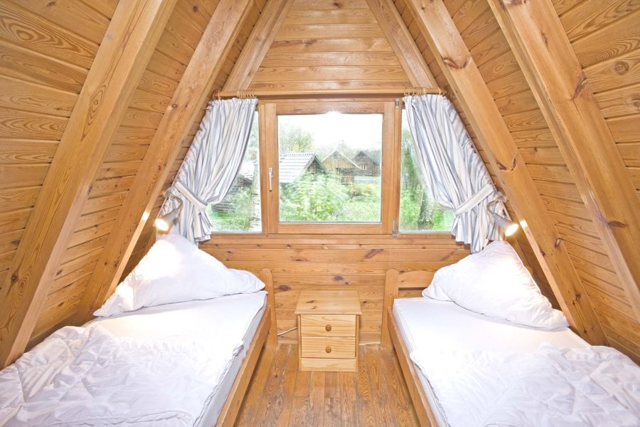 Foto von dem Schlafzimmer mit Einzelbetten im Nurdachhaus 379.