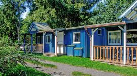 Außenansicht des Ferienhauses Chalet 4 im Ferienpark Geesthof