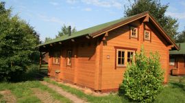 Außenansicht des Ferienhauses 328 im Ferienpark