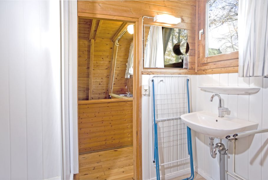 Foto von dem Duschbad im Nurdachhaus 380.