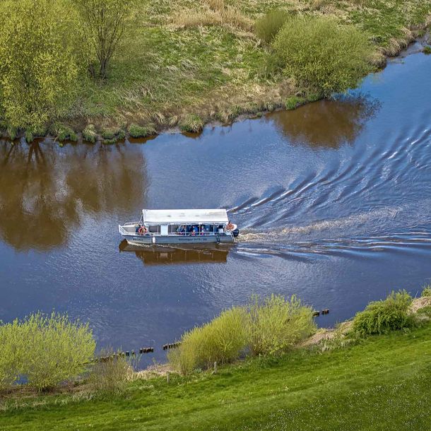 Das Ausflugsboot auf der Oste - direkt ab dem Geesthof
