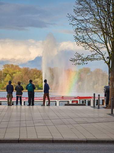 Foto von den Fontänen in der Alster in Hamburg.